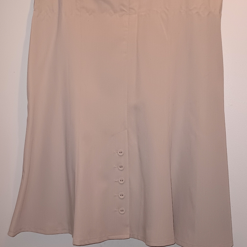 Cream skirt